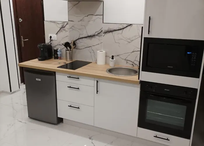 2 Pieces Juan Les Pins 公寓 *